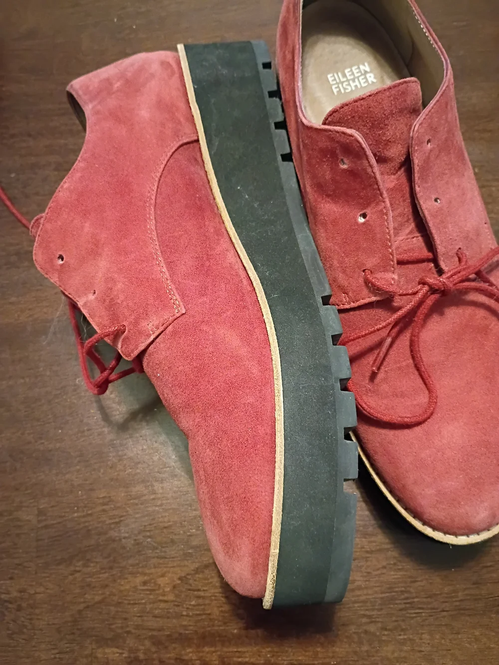 Eileen Fisher Red Suede Lace-Up Oxfords Size 11
